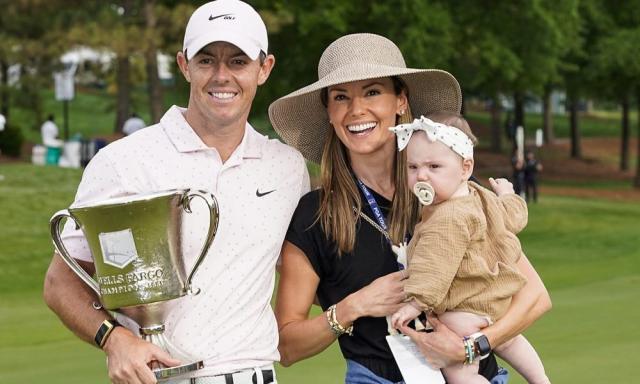 开云官方网站-小麦破第3次冠军荒 能不能有个伍兹接班人的样子？